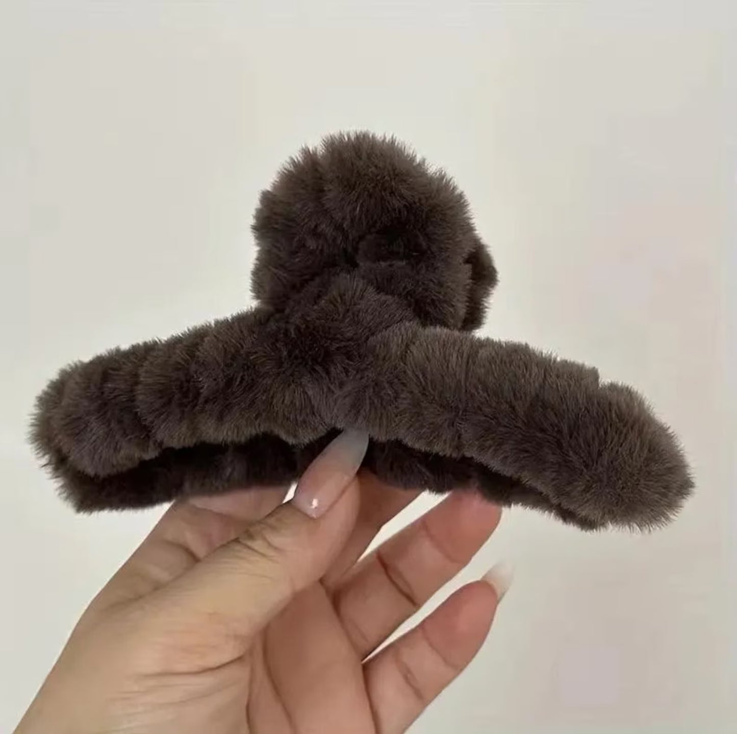1 piece faux fur hair claw clip|hair clip|barrette|hair accessories