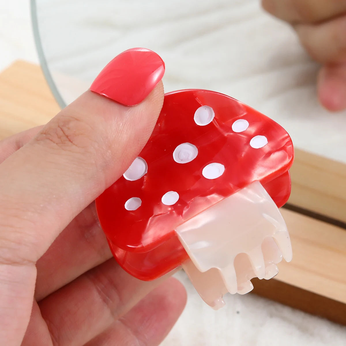 1 piece mini mushroom hair claw clip|hair clip|barrette|hair accessories