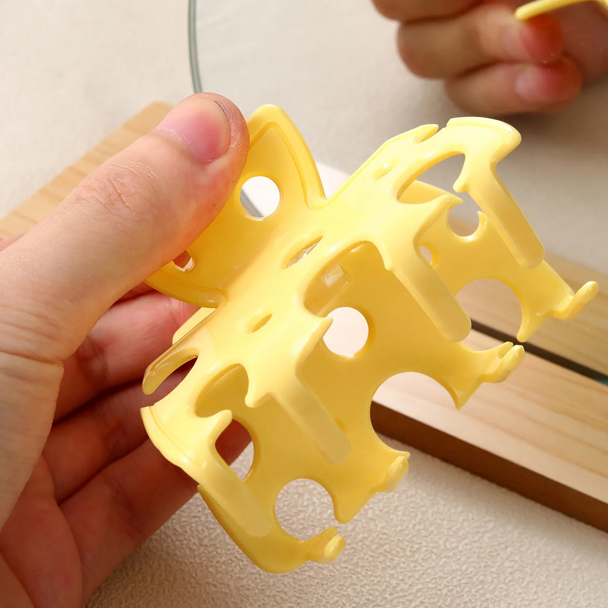 1 piece cheese hair claw clip|hair clip|barrette|hair accessories